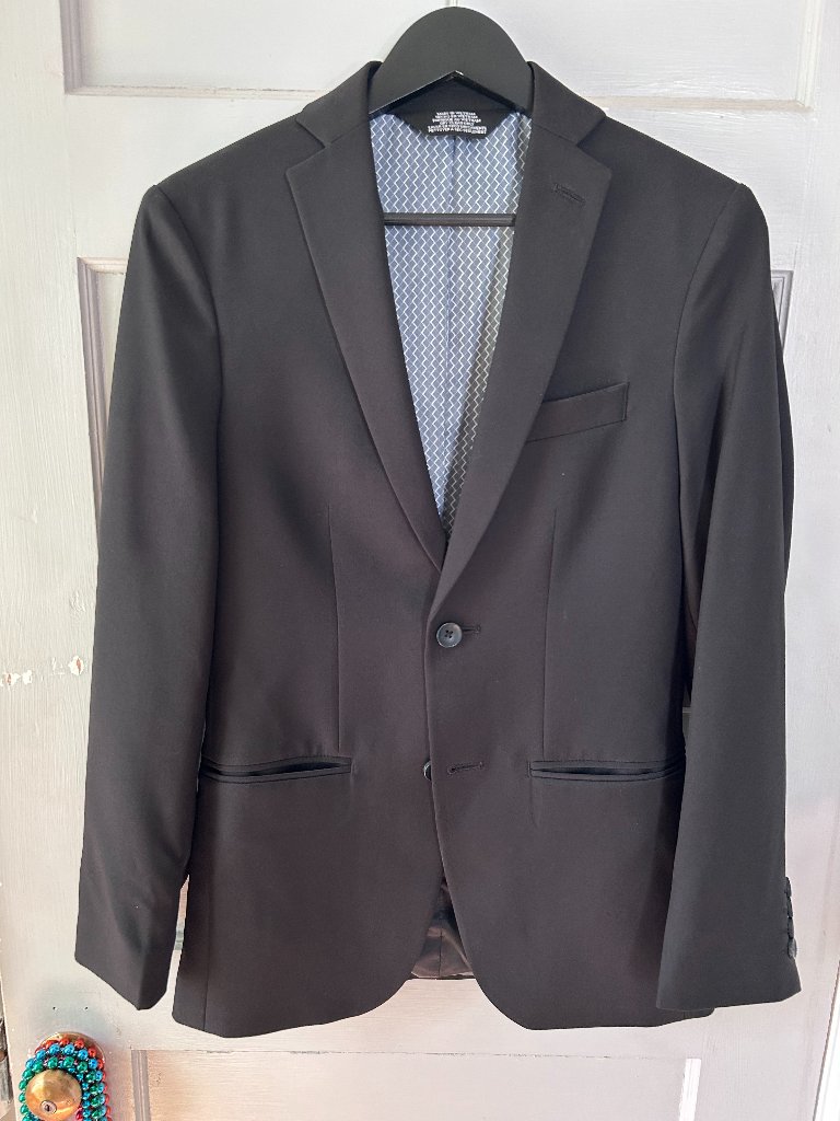 J.M. Haggar Ultra Slim Suit Black Jacket 34r And Pants 30/32